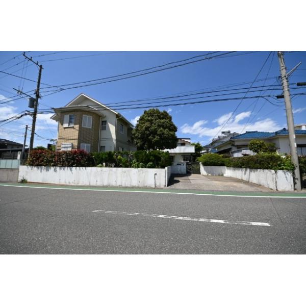 商業施設も近く、良好な住環境、整った街並みの人気の清見台！