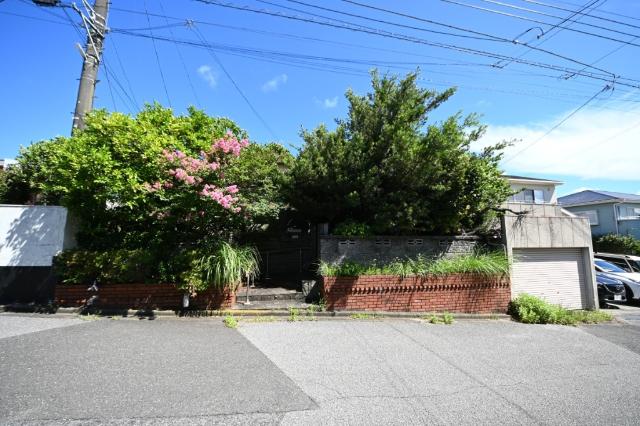 住環境良好な区画整理地で85坪の南道路面の土地！！
