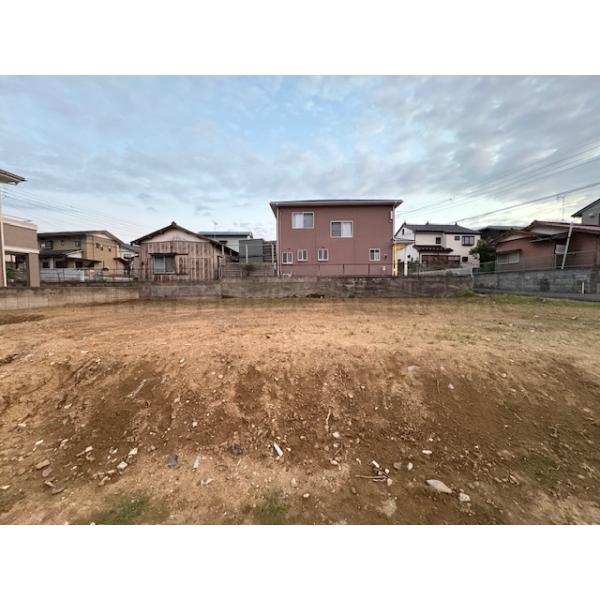 駅から歩ける閑静な住宅街、全3区画建築条件御座いません！