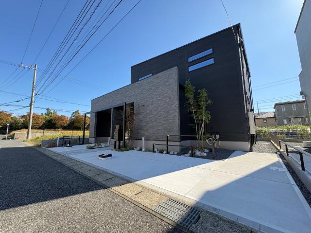 羽鳥野高速BSまで徒歩9分！COOLな外観の新築分譲！