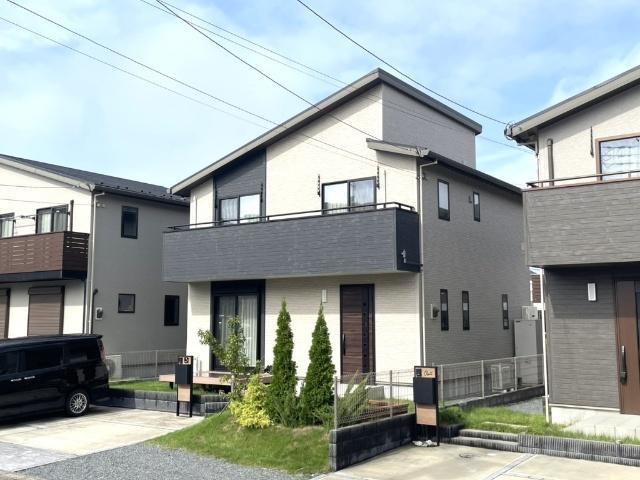 人気の真舟小学校区です！収納も豊富で使い勝手良好な間取り！