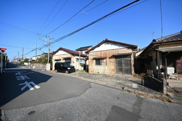 建築条件の無い平坦地！、お好みのハウスメーカーでどうぞ。
