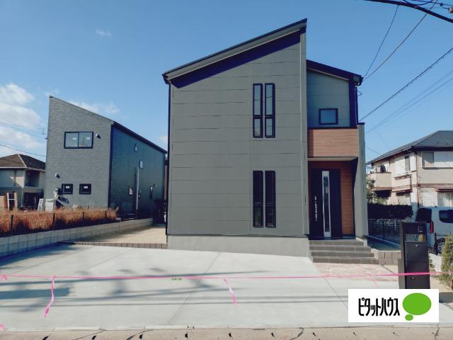 並列駐車３台可能！