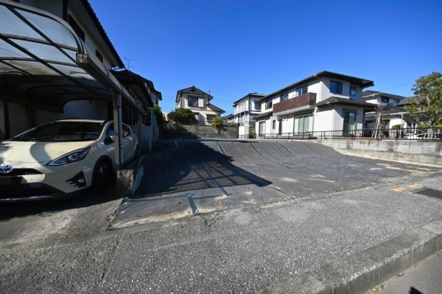 JR内房線君津駅から始発電車で通勤楽々、高速バスもご利用可能