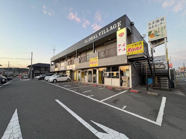 国道16号線に面し集客力の高い立地！　駐車も敷地内27台分！