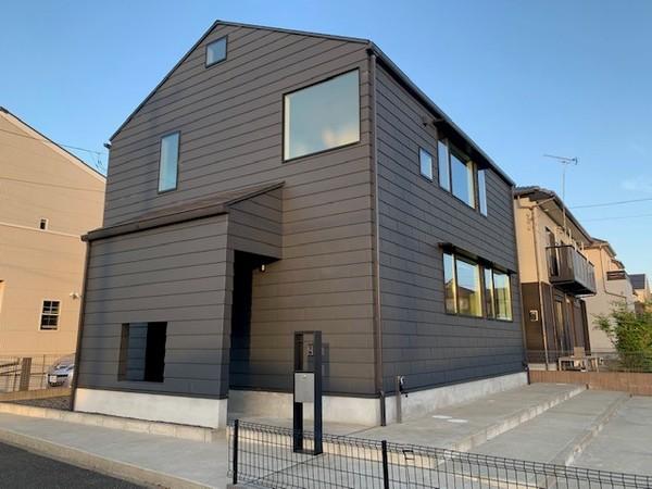 開放的な角地！内装リフォーム済