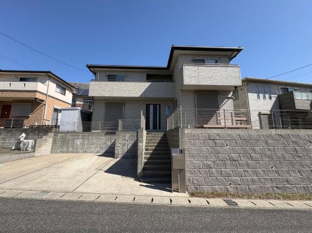 人気の請西南、間口も広く並列駐車2台楽々！真舟小徒歩7分！