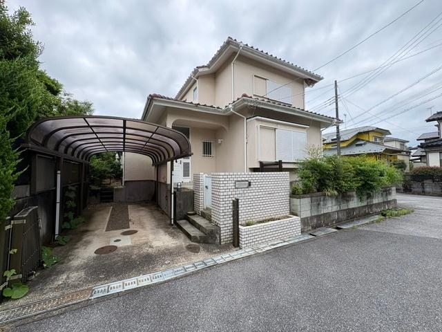 敷地広々約68坪！広々使える続き間和室！なかなか出ない5LDK