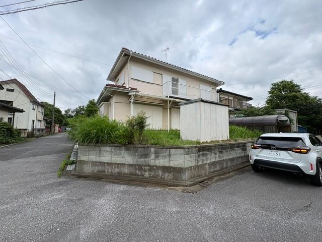 隣接の羽鳥野の高速バス停からは東京行が平日40本以上で便利！
