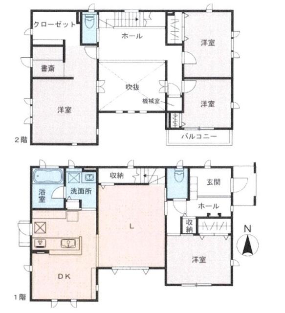 大きな吹き抜けが開放的！収納も豊富♪