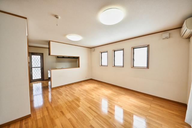 木更津市清見台中古住宅 リビング