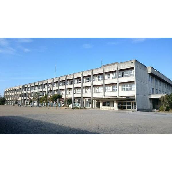 君津市立周西小学校