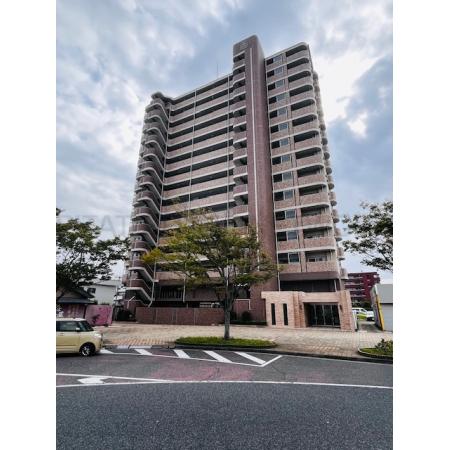 南口ロータリーの目の前です。