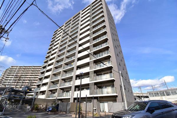 プレシス千葉みなと 外観