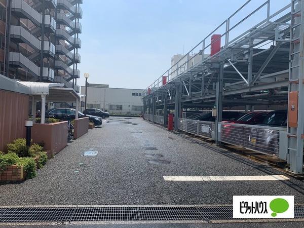 エバーグリーンパレス姉ケ崎マークタワー 駐車場