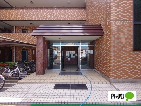 アーバン東五所 エントランス