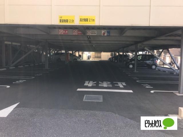 ヴェラハイツ五井第3 駐車場
