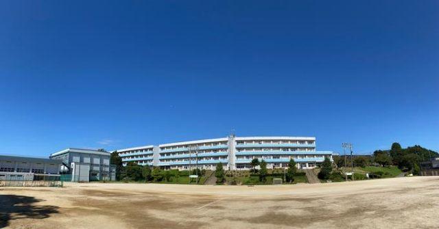 中学校