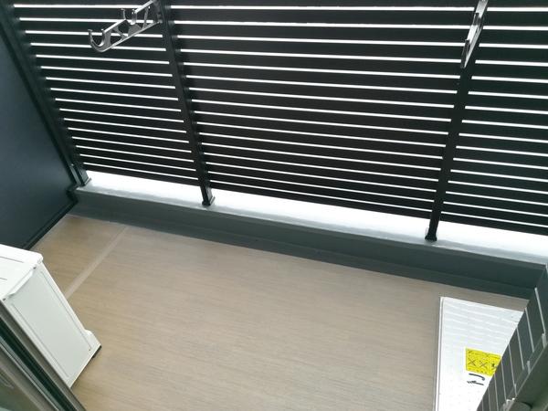 プレサンス大阪ゲートシティ バルコニー