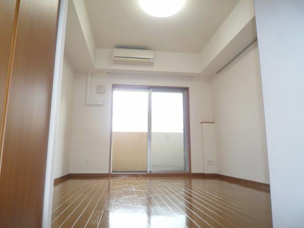 メゾン西梅田 その他