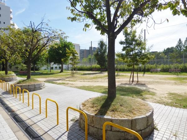 浦江公園：361m