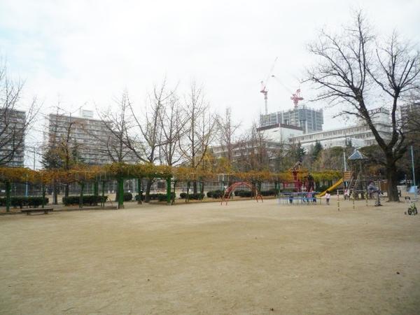 下福島公園：445m