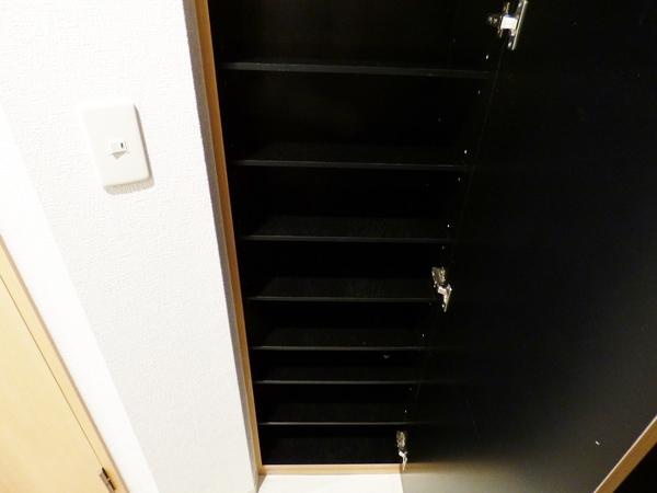 エスリード梅田西第３ 玄関