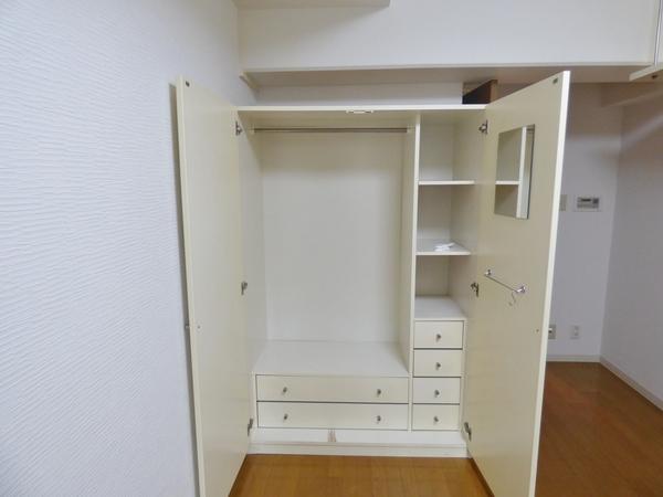 セイワパレス堂島シティ 収納