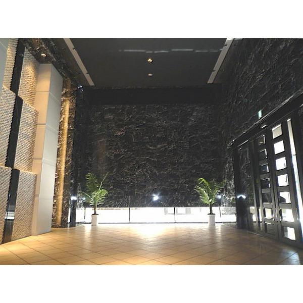 スワンズシティ堂島川 ロビー