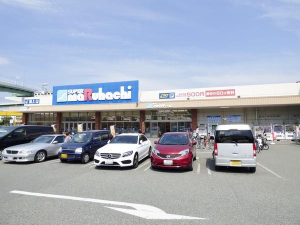 スーパーマルハチ大開店：504m