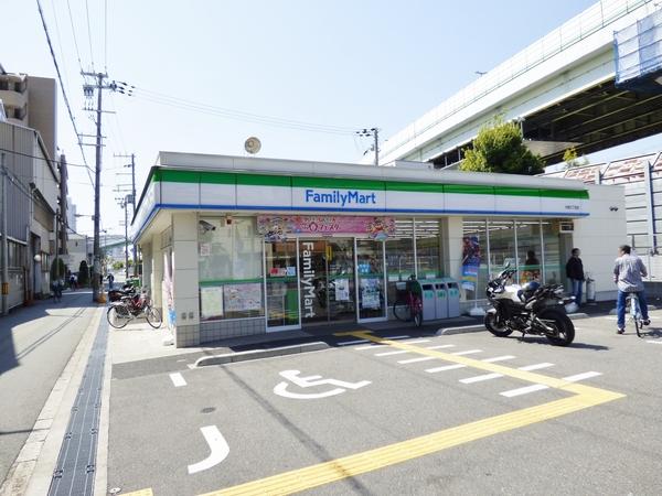 ファミリーマート大開三丁目店：228m