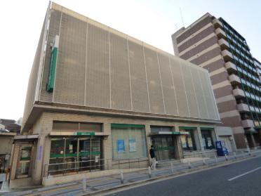 関西みらい銀行野田阪神支店：792m
