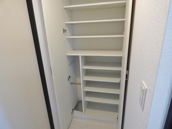 エステムプラザ福島ジェネル 収納
