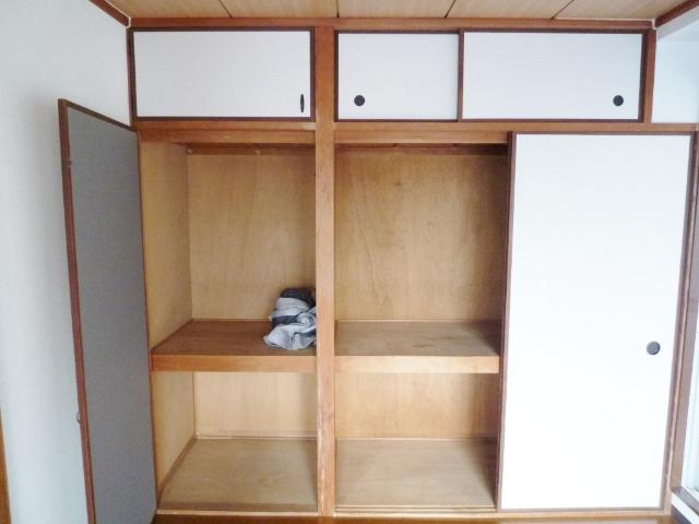 ループハイツ篠田 収納