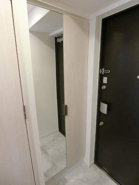 プレサンス福島ミッドエル 収納