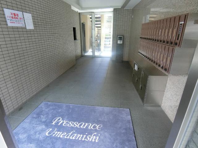 プレサンス梅田西 エントランス
