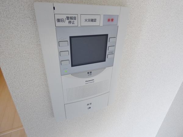 ララプレイス梅田西イルミナーレ セキュリティ