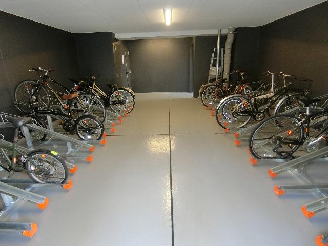 ジオエント福島野田 駐車場