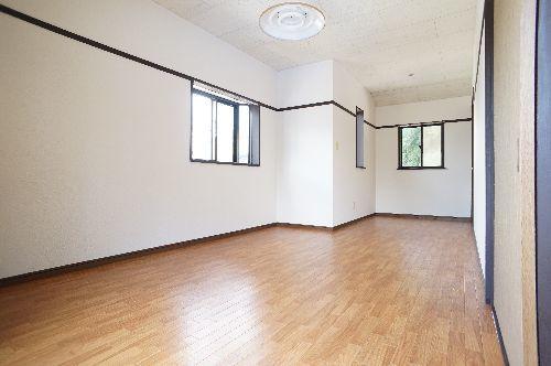 山倉新座　1号棟 部屋画像