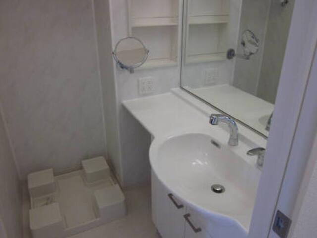 clochett et soleil (ｸﾛｼｪｯﾄ ｴﾄ ｿﾚｲﾕ）（101） 部屋画像