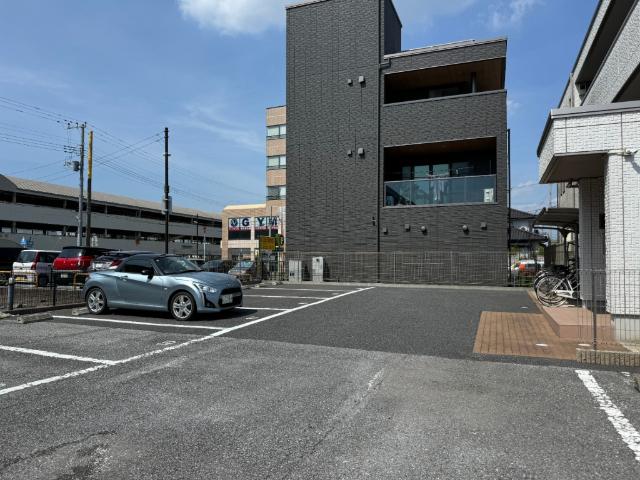 ラ・ネージュ駐車場（20） 駐車場