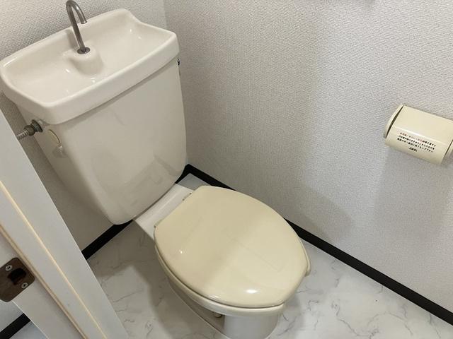 ファーストハイツ福王台（203） トイレ