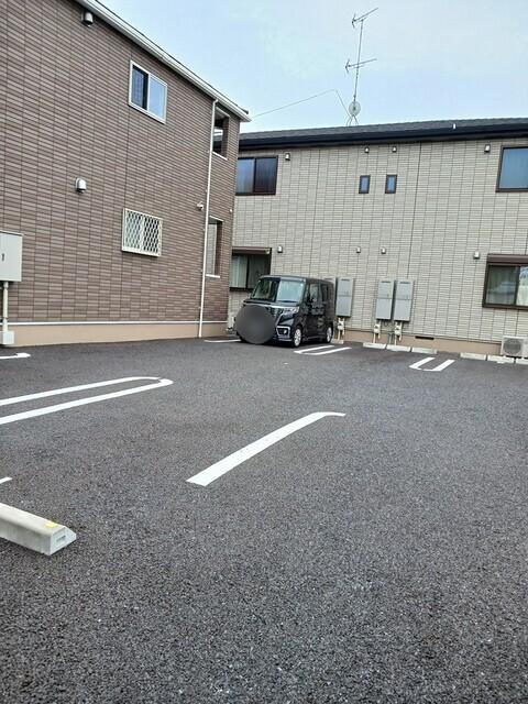 グランド　Ⅱ（202） 駐車場