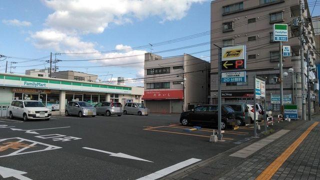 ファミリーマート 市原五井中央：1000m
