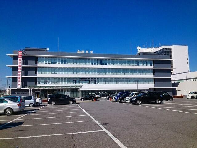 市原市役所 第一庁舎：650m