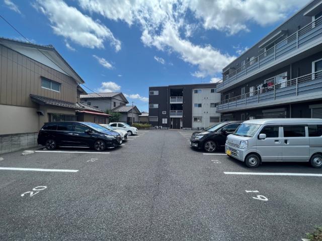 グランツィオーネⅠ 物件画像