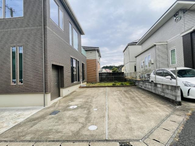 市原市泉台五丁目中古戸建 駐車場