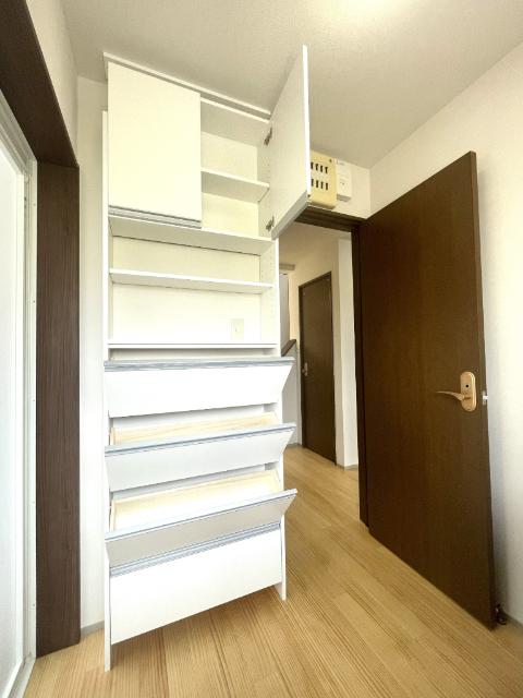 市原市松ケ島一丁目中古戸建 収納