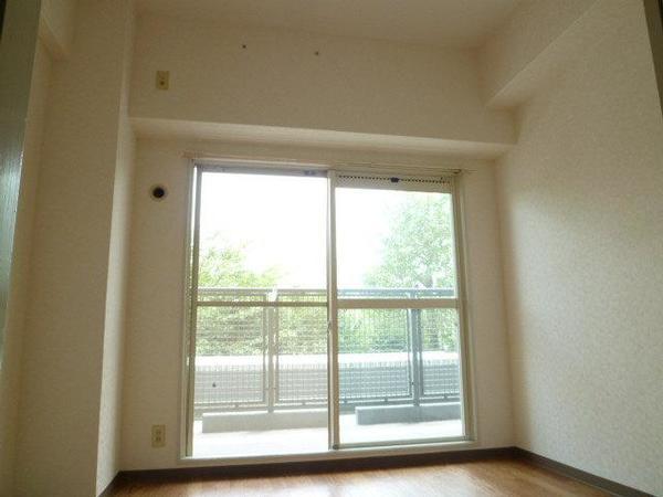 レボンヌ尼崎 部屋画像