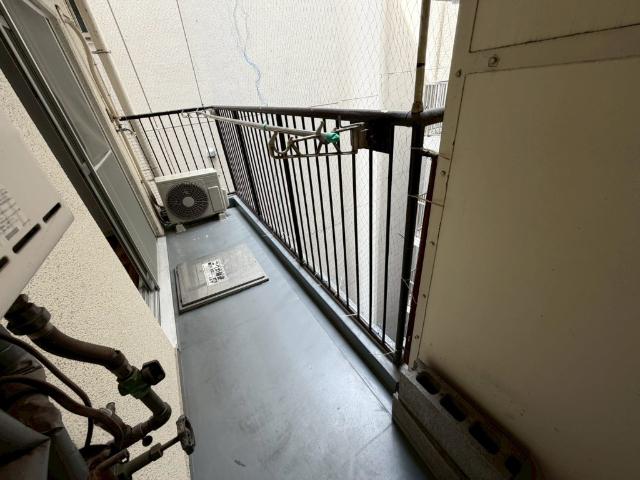 ユニーブル新大阪 バルコニー